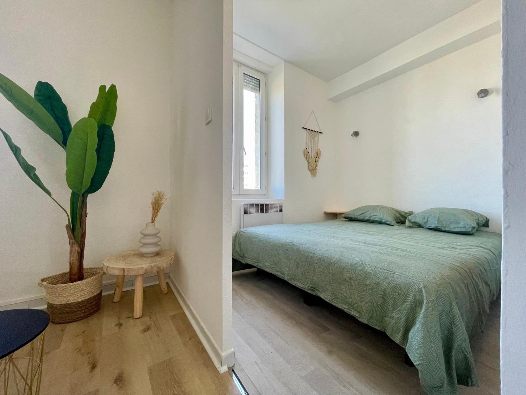 Les Appartements - Canal Du Midi Каркассон Экстерьер фото